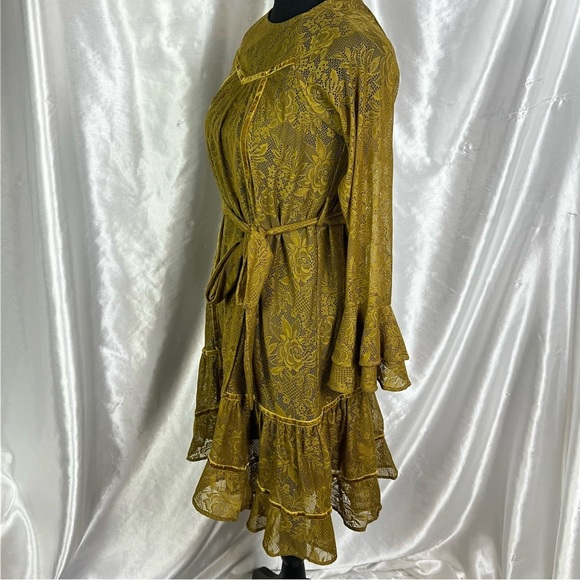 Mia Joy Mustard Lace Boho Mini Bell Sleeve Dress XS (See 📏) - Picture 6 of 14